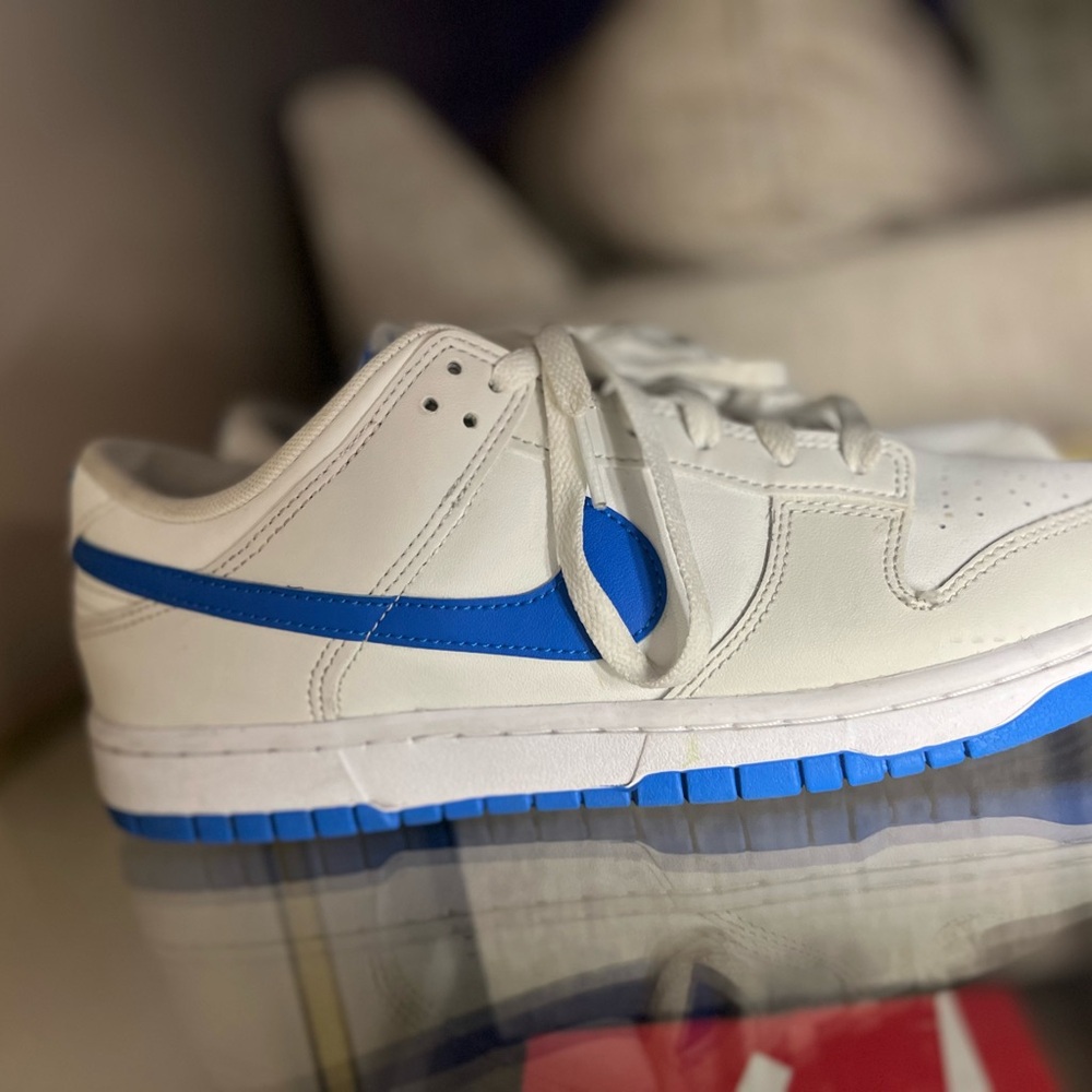 Nike Dunks - Picture 5 of 8